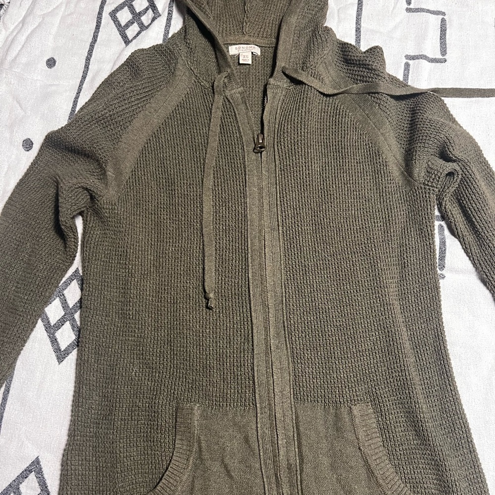 Sonoma Women’s Zip-Up Sweater in Olive- Waffle texture! Soft!